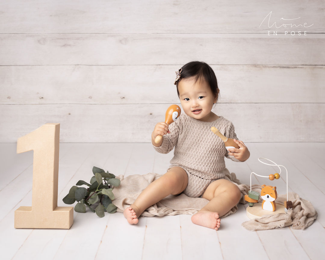 Séance un an de bébé en studio