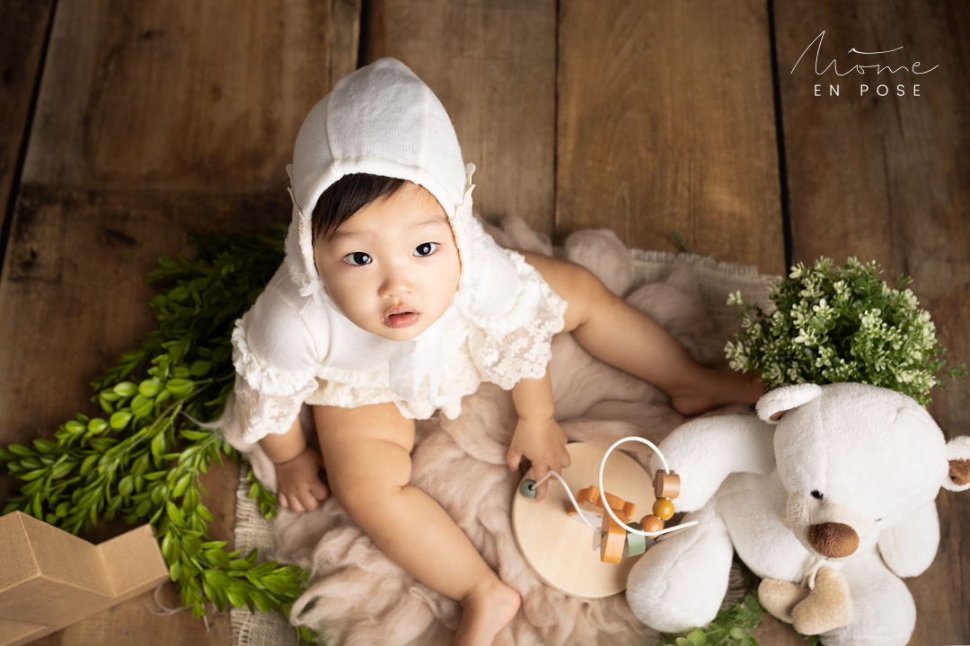 Séance un an de bébé en studio