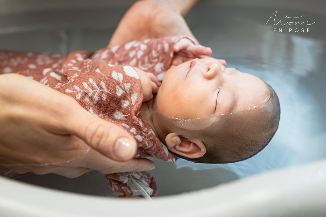 Bain thalasso thérapeutique pour nouveau né