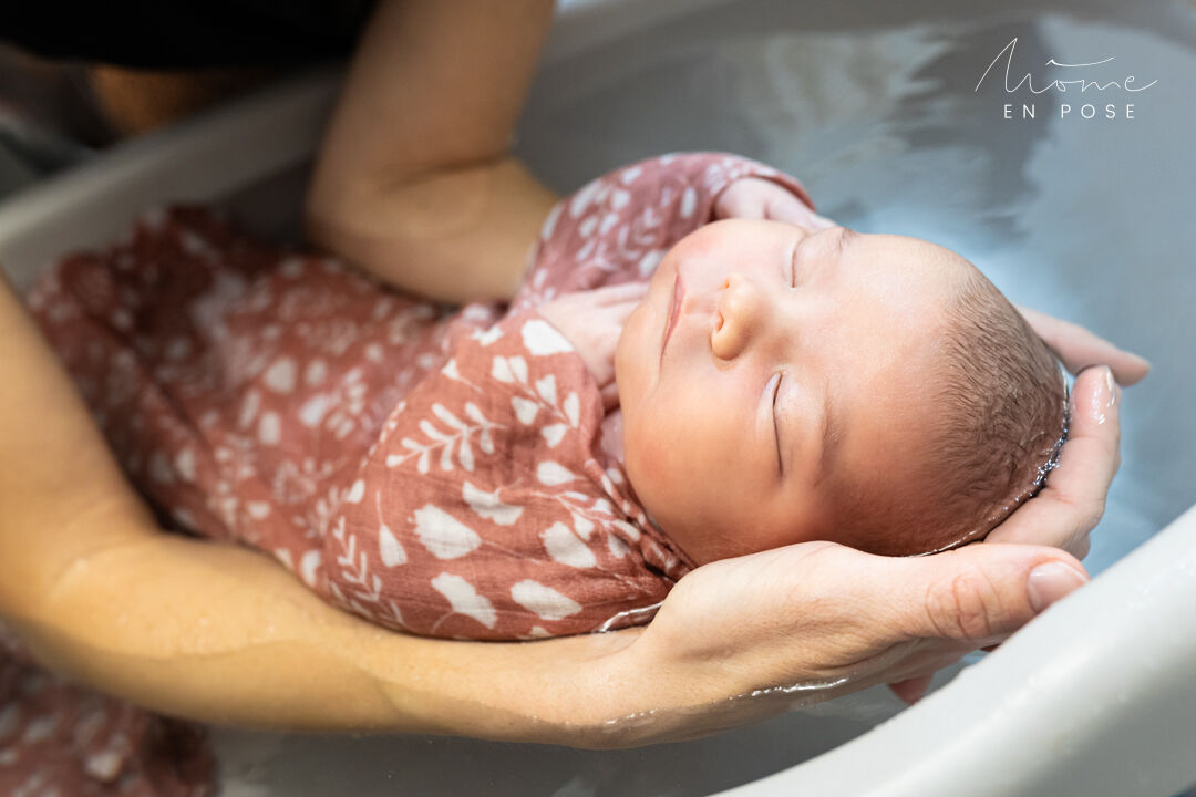 Bain thalasso thérapeutique pour nouveau né
