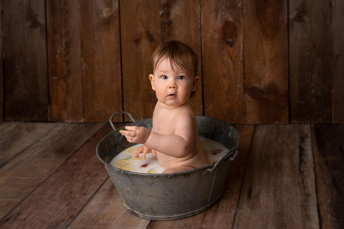Séance Photo Bain de Lait Bébé Assis
