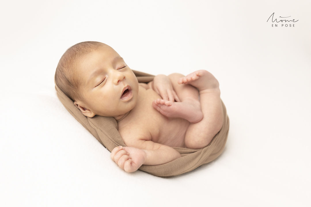 A quel moment réserver votre séance naissance?