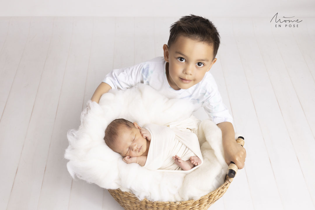 Séance naissance - Les photos avec les ainés