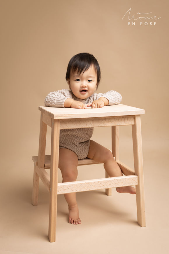 Séance un an de bébé en studio