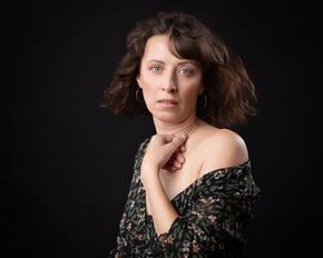 PORTRAIT/FEMINITE